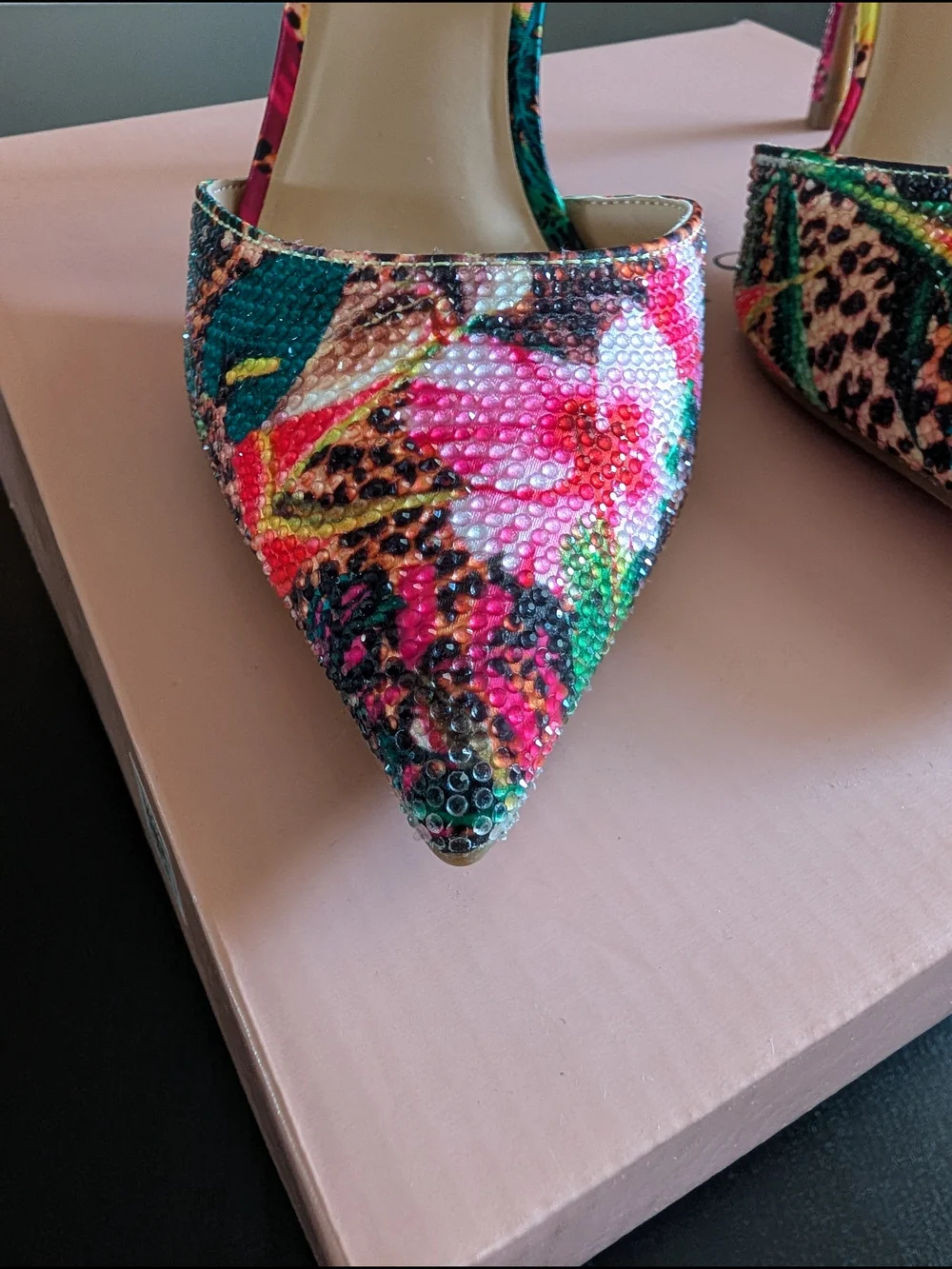 Thalia Sodi Colorful Floral Cross-Strap Emblished Heels SZ  6 NEW IN BOX